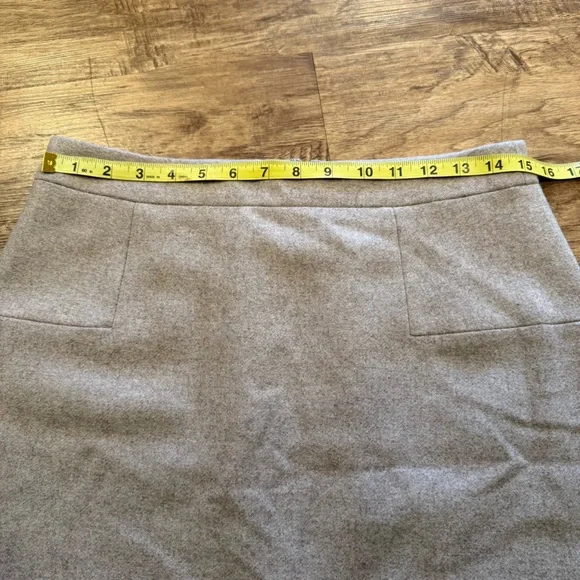 J. CREW Women's Wool Blend A-Line Above Knee Length Beige Skirt Size 6 Winter - Picture 5 of 6